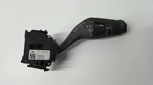 SILECEK KOLU ARKA CAM YIKAMALI FOCUS III 11 TRANSIT V362-V363 12 KUGA II 14 18