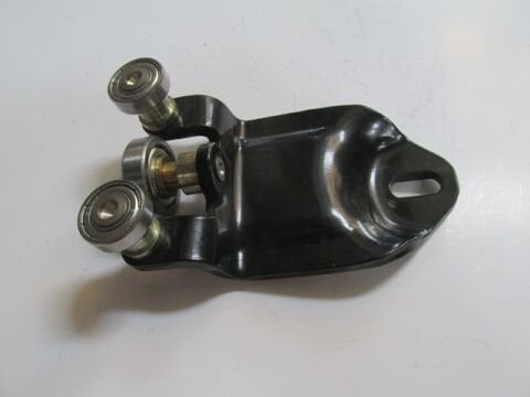 Bk31 V25028 Ad - Ford Transıt- V363- 14/19; Sürgülü Kapı Üst Ray Bağlantısı Sağ/Sol Aynı (Adet)