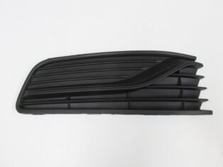6C08536669B9 - Volkswagen Polo- 6- 14/17; Sis Lamba Kapağı Sağ Sis Deliksiz/Nikelaj Çıtasız (Tw)