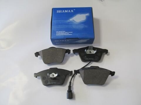 1K0698151B - Skoda Superb- 13/15; Ön Fren Balatası 2,0Tsı(1Kablolu)(Disk)(155,2X72,7X19,3/15;6,4X73X19,3)(Bramax)