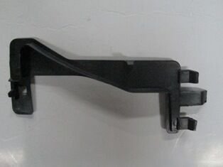 Renault Captur- 13/19; Ön Tampon Braketi Sol (tyg) - 628175066R