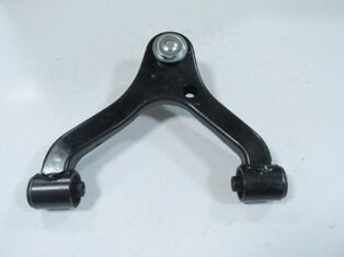 486100K010 - Toyota Hılux- Pıck Up Vıgo- 12/15; Ön Üst Tabla Sağ (4X2) (Burçlu/Rotilli)(Salıncak) (Sh)