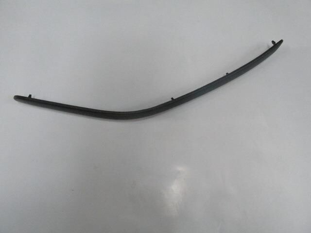 Honda Cıvıc- Sd/hb- 96/98; Ön Tampon Bandı Sol Siyah (my) - 71103-S04-000