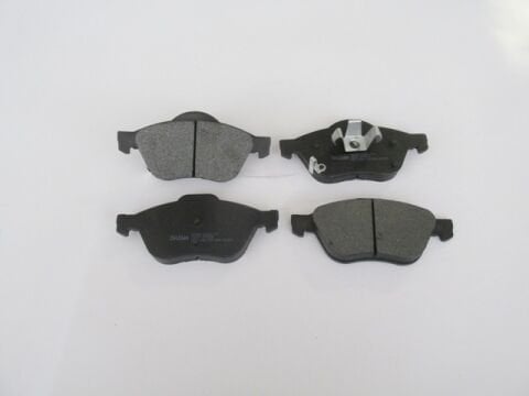04465-05080 - Toyota Avensıs- 01/02; Ön Fren Balatası 1,6/1,8/2,0 (Disk) (155X71,1X17,5/15;6,4X68,4X17,5) (Daıwa)