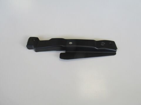 71192-S01-A00Zz - Honda Cıvıc- Sd/Hb- 99/01; Ön Tampon Braketi Sol (Şasi Uç Demirine Bağlanan) (Eagle Body)