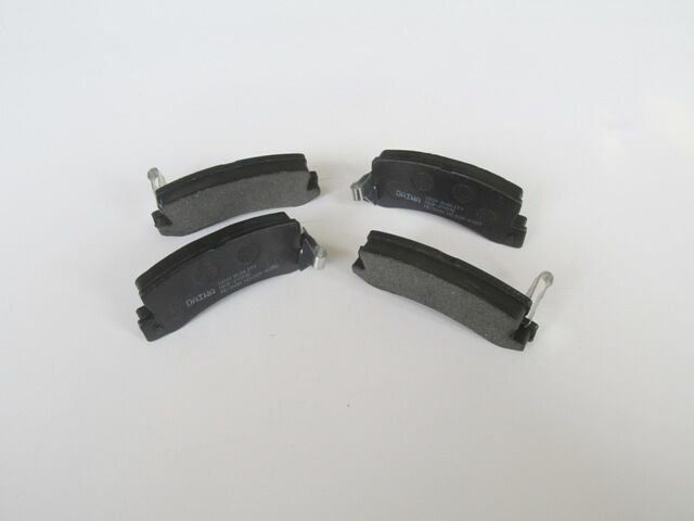 04466-12120 - Toyota Corolla- Verso- Hb- 02/07; Arka Fren Balatası (Disk) (107,6X43,2X15) (Daıwa)