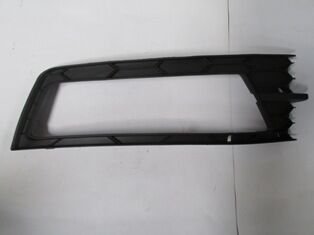 5Ja807681 - Skoda Rapıd- 13/16; Sis Lamba Kapağı Sol Sis Delikli (Tw)