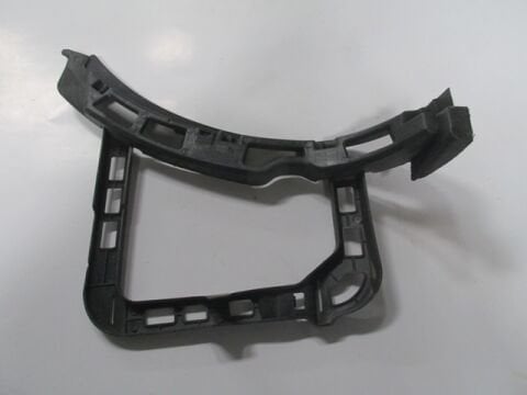 3Ae807393 - Volkswagen Passat- B7- 11/14; Arka Tampon Bağlantı Braketi Sol Alt Kısım (Tw)