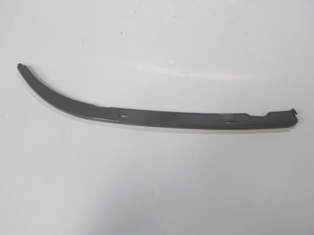 51138168810 - Bmw 5 Serı- E39- 01/03; Far Alt Çıtası Sağ Gri (Tyg)