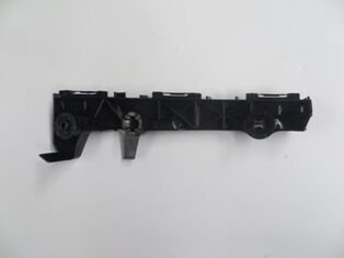 52115-0K060 - Toyota Hılux- Pıck Up Vıgo- 12/15; Ön Tampon Bağlantı Braketi Sağ (Yan Sanayi) (Casp)