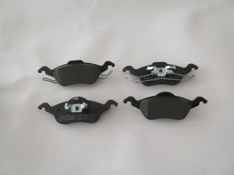 98Ax-2K021-Ag - Ford Focus- Sd/Hb- 98/05; Ön Fren Balatası 1,4/1,6/1,8/2,0 (Disk) (178X58,5X18/178X60,6X18) (Bramax)