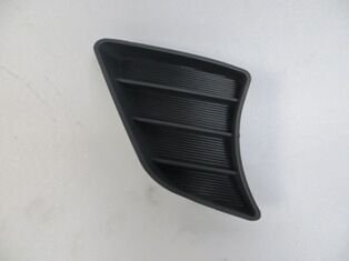 Toyota Hılux- Pıck Up Vıgo- 12/15; Sis Lambası Yan Çerçeve Kapağı Sağ (casp) - 52127-0K030